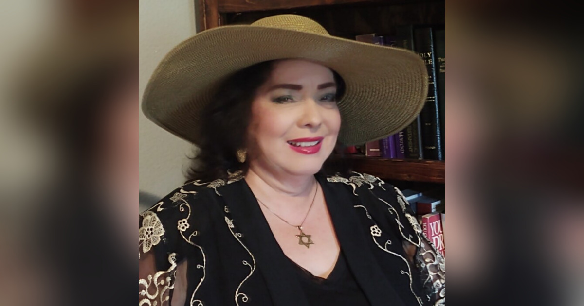 Rabbi Linda Gutierrez