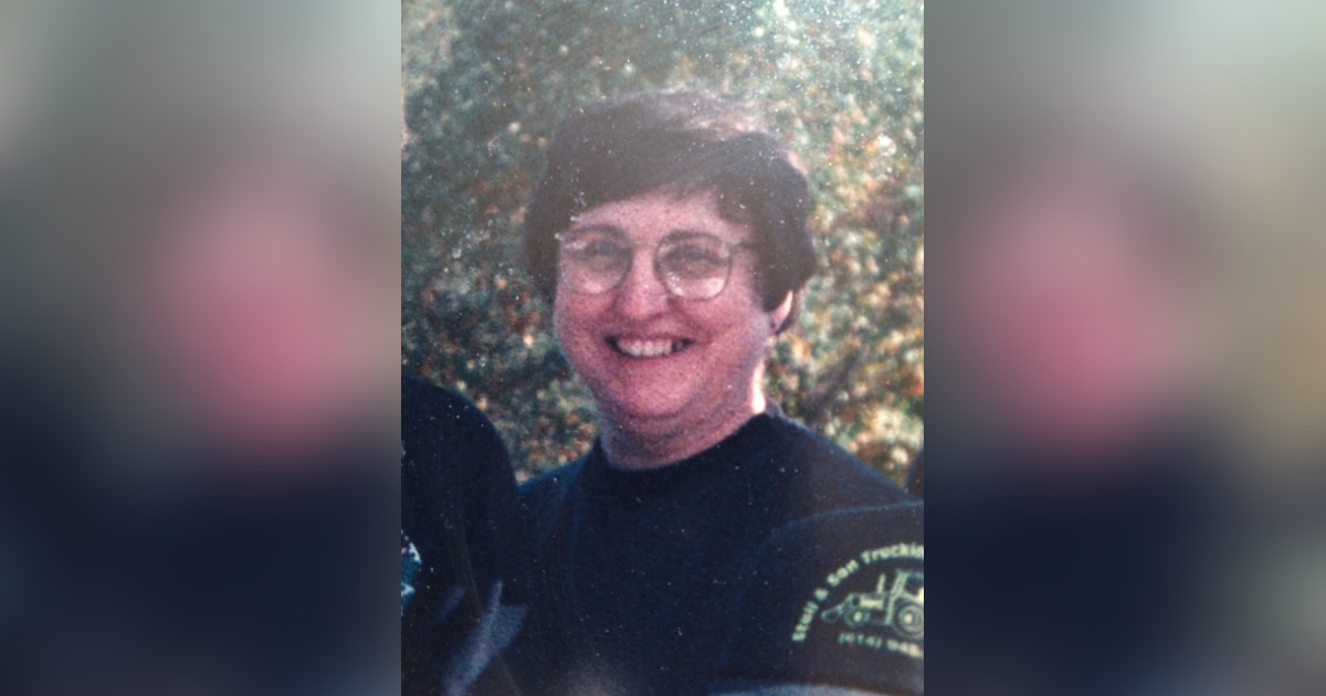 Obituary for Linda Marie Pratt | Borkoski Funeral Home, Cadiz, Ohio