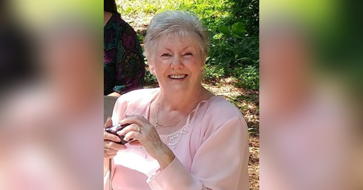 Obituary for Jacqueline "Jacqui" (Menzie) Marze | Miller-Rivers-Caulder
