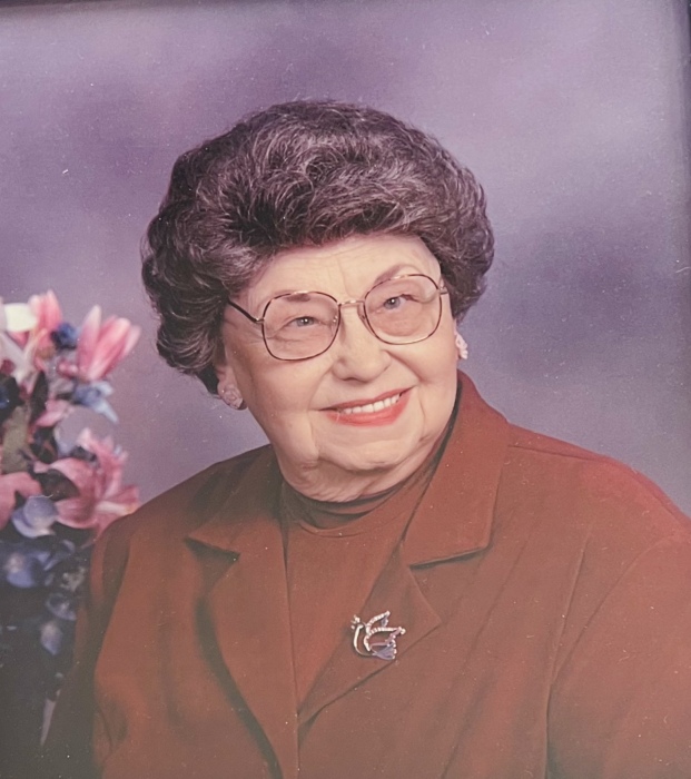 Elaine Holbrook Obituary November 10, 2023 Harper Funeral Homes
