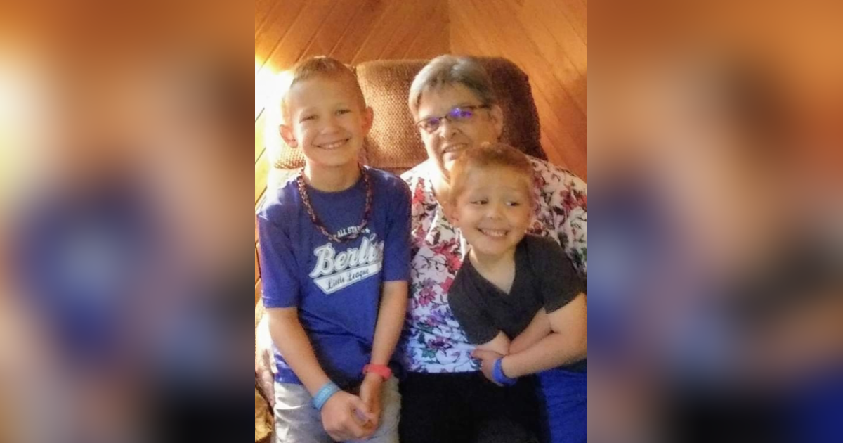 Linda Marie Lazouras Lloyd Obituary November 13, 2022 Freeberg