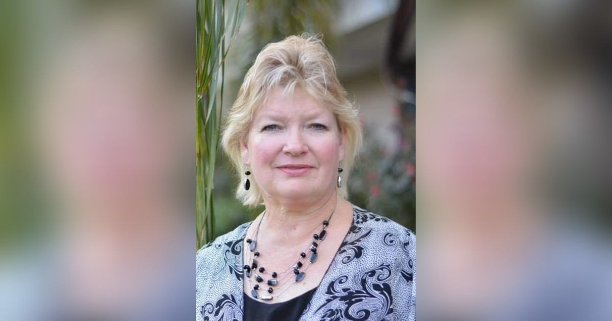 Revonne Behrend "Vonnie"