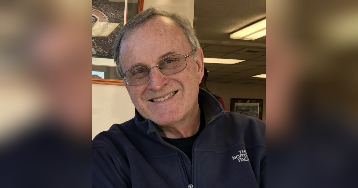 Glen C. Crosier Obituary November 17, 2022 Malone Funeral Home Geneva, IL