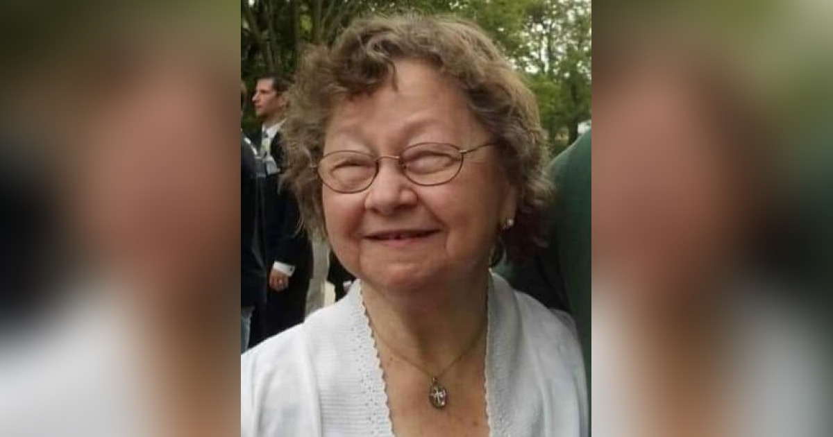 Peggy Buchanan Obituary July 20, 2024 Charleston, IL