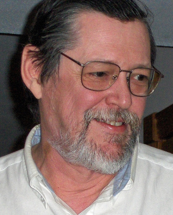 Obituary for Robert E. McKay Lyndahl Funeral Home