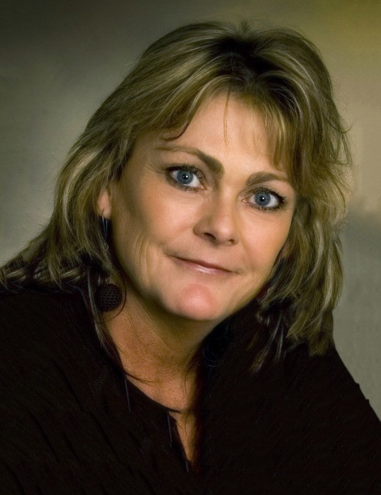 Laurie Forsythe's Instagram, Twitter & Facebook on IDCrawl