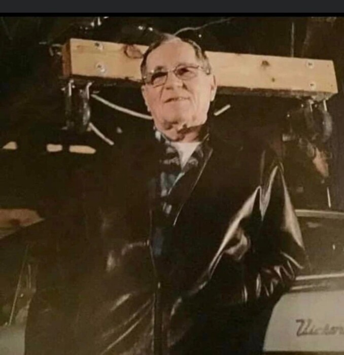 Mitchell Reed Obituary Sep 17, 2022 Cottonwood Falls, KS