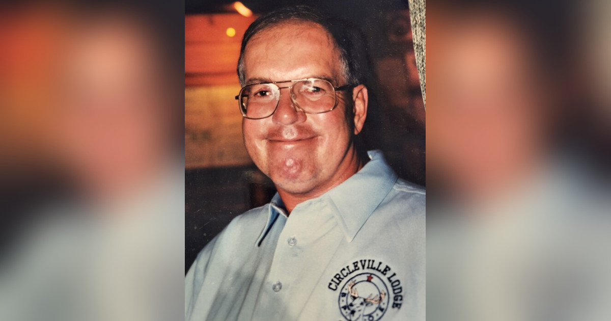 Charles "Chuckie" Tomlinson