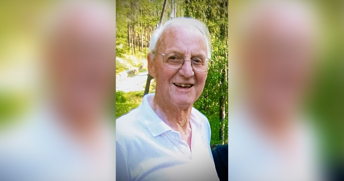 Obituary for Donald G. Holmes G.F. Oliver Funeral Chapel, Ltd.