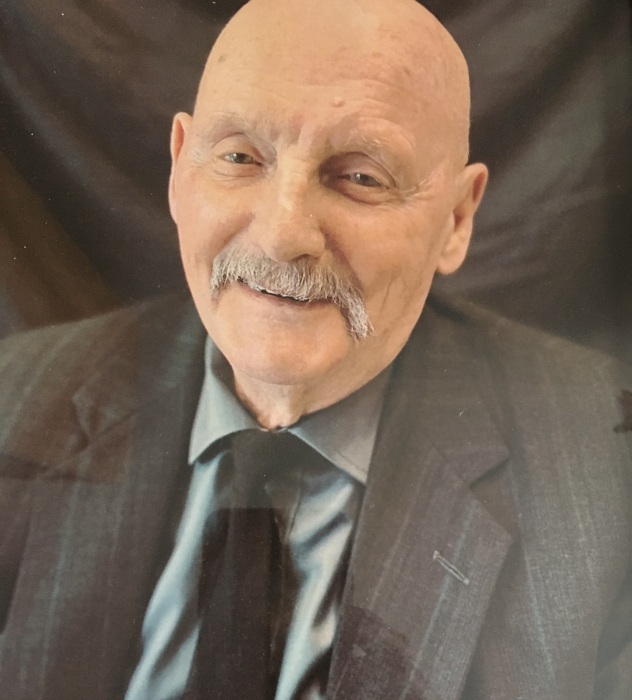 Obituary for Doug Carnegie G.F. Oliver Funeral Chapel, Ltd.