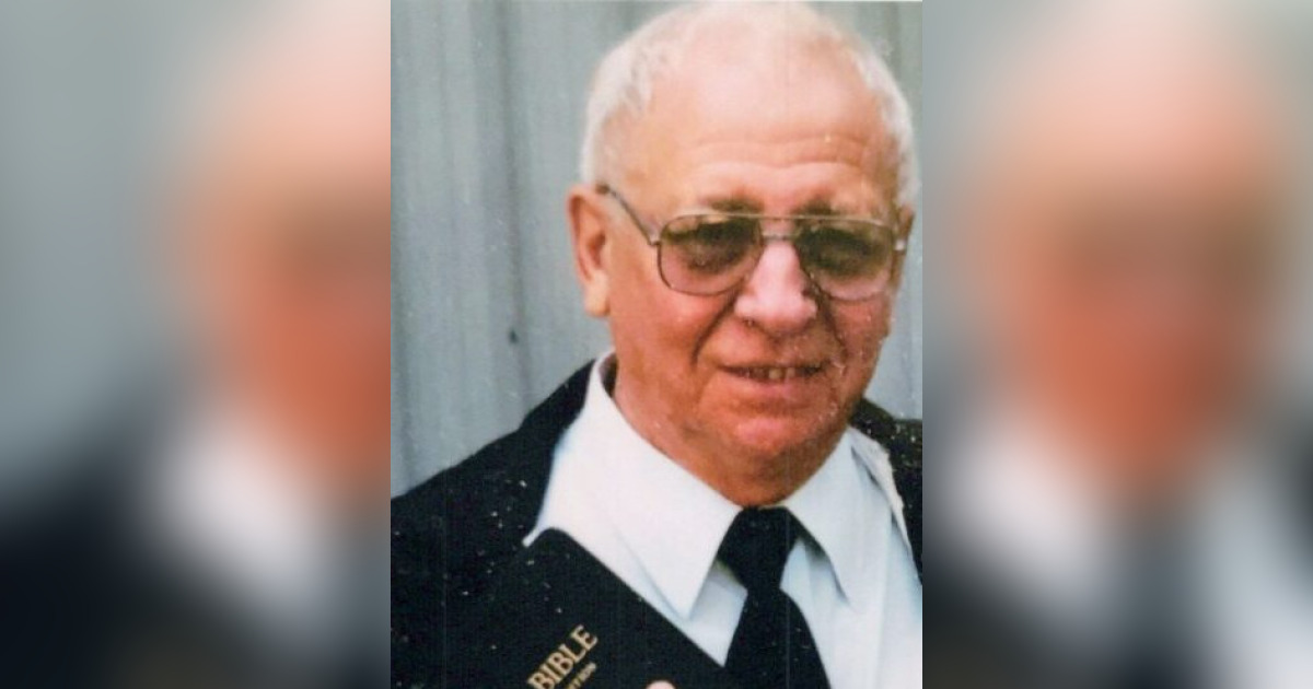 Reverend Winfield Mayle Obituary December 12, 2023 Grafton, WV