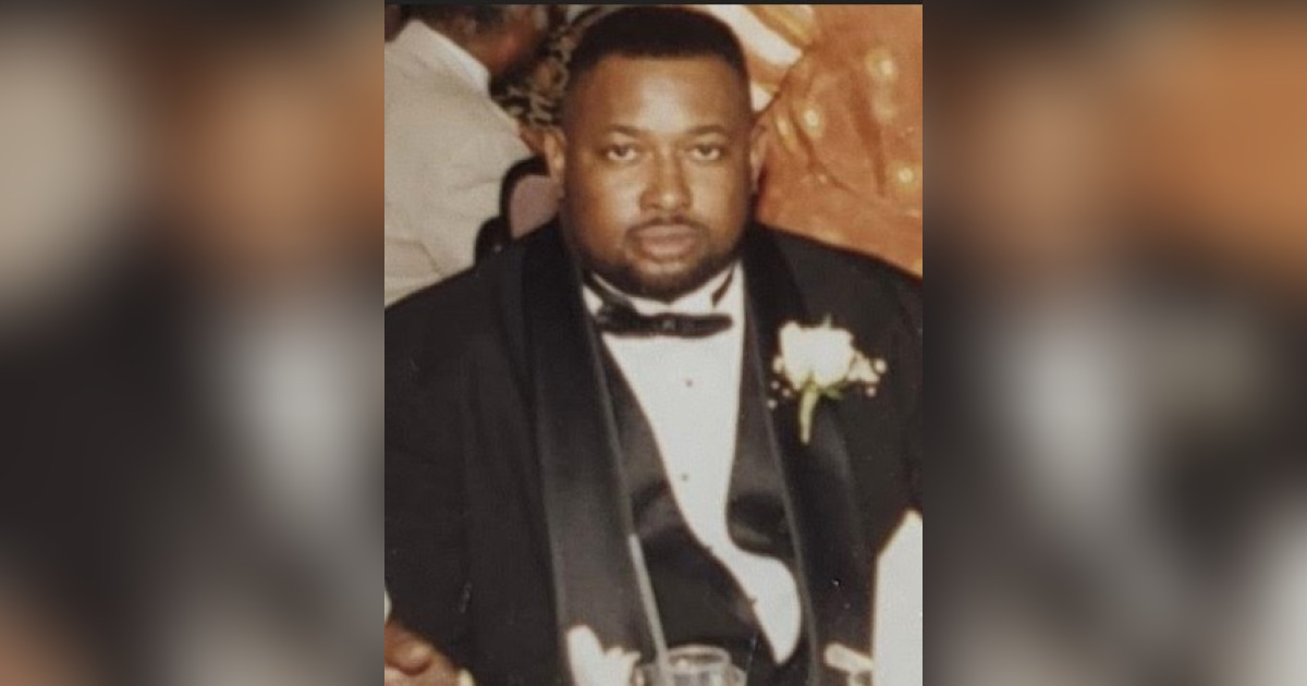 Robert Anthony QuotRayQuot Crawley