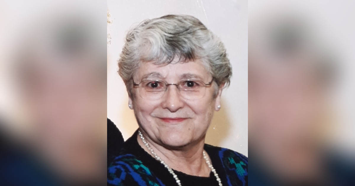 Obituary for Marilyn E. (Carter) Hodge Mason Funeral Home