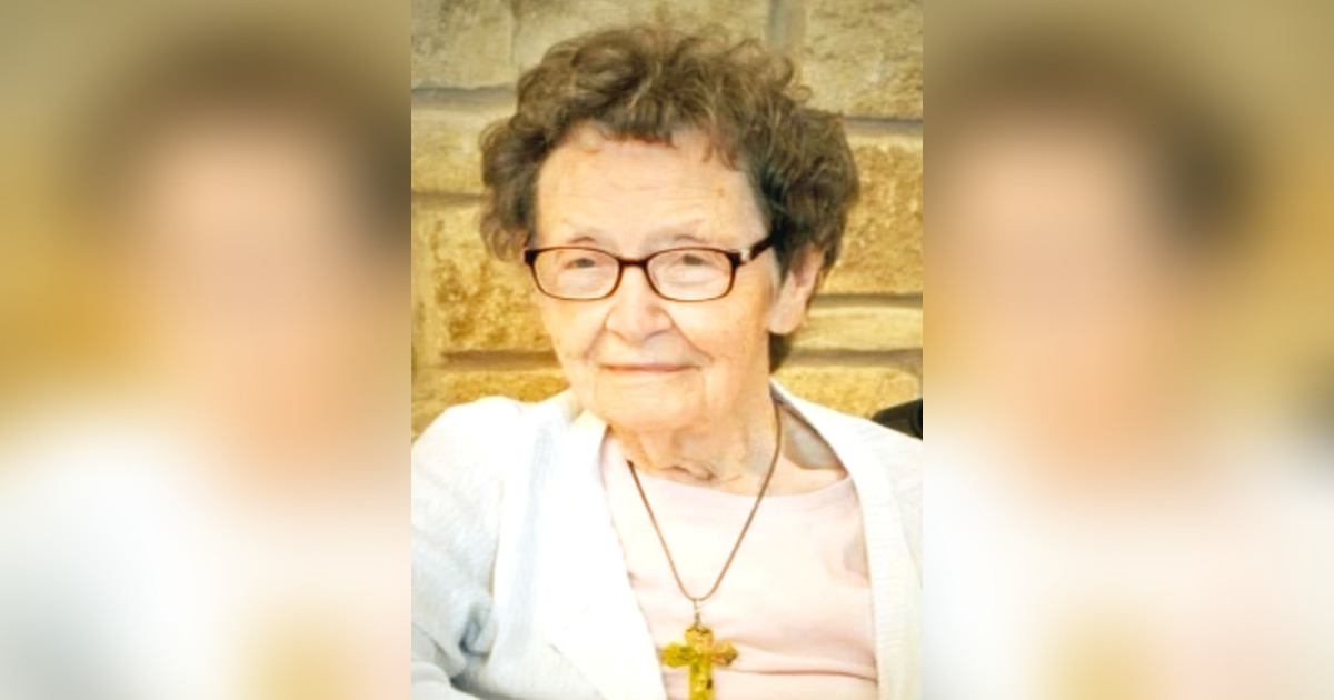 Obituary for Anna Marie Girard Hall Ryan Mortuary