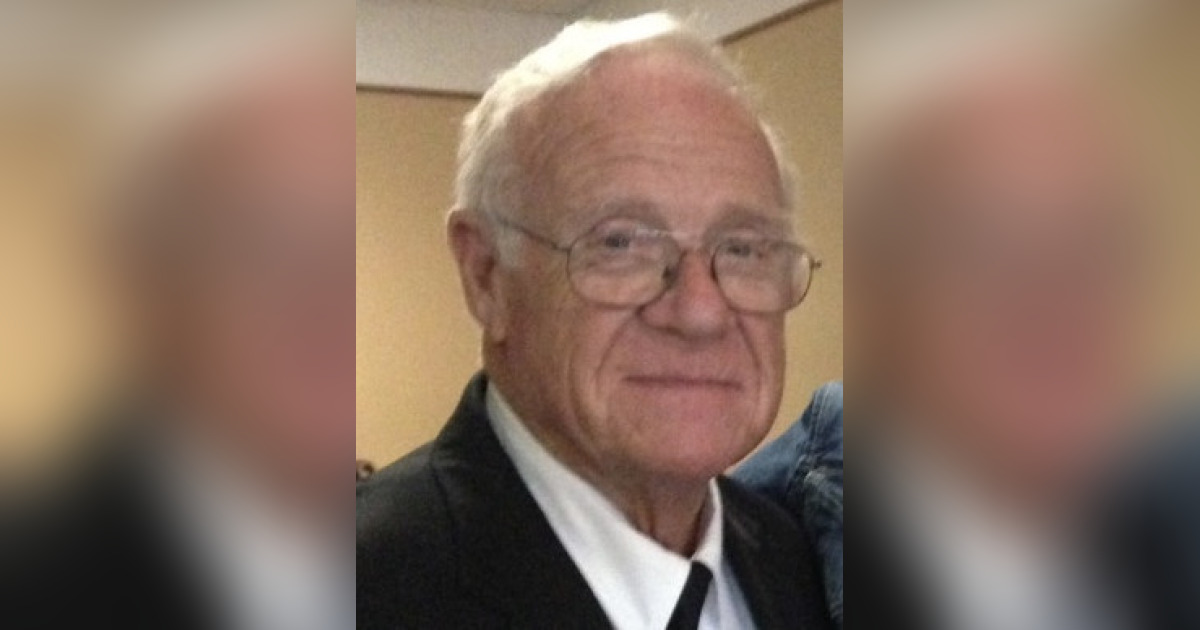 Obituary for Branson D. Lawrence Saunders & McFarlin Funeral Home