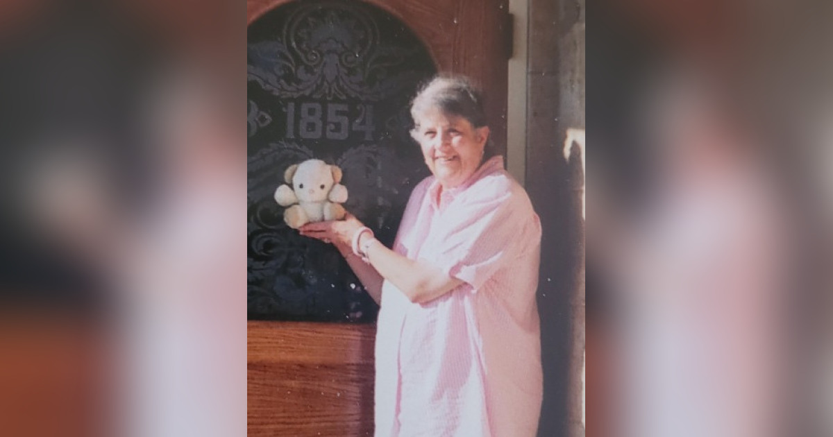 Obituary for Diana Marie (née Tupper) Rohe O'Halloran & Murphy