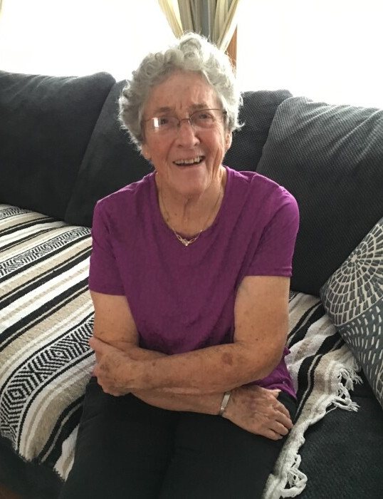 Obituary for Helen Irene Maines Thomas Family Funeral Service