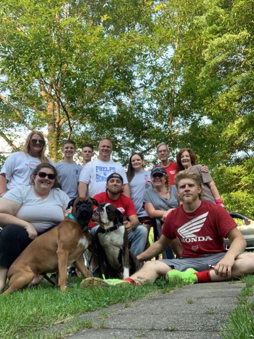 Obituary for Robert Earl Dilley Young Funeral Home