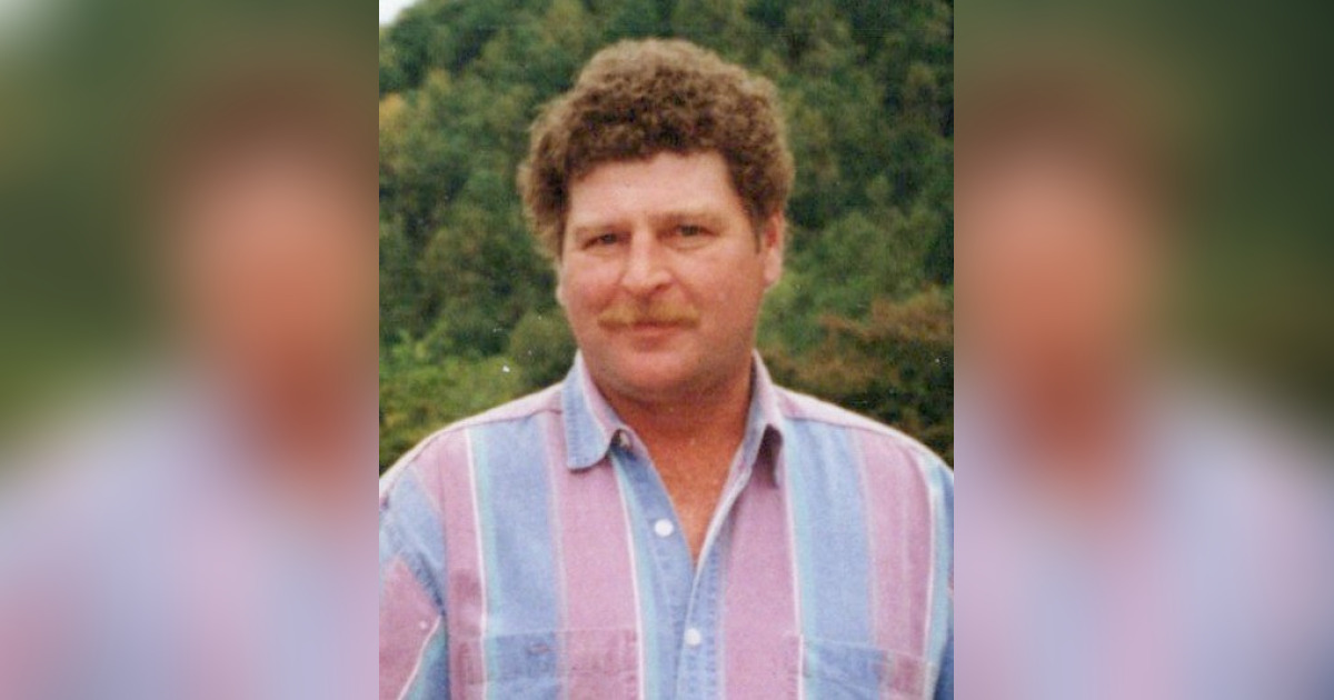 Obituary for Everett W Purcell LoftusMcManus Funeral Homes Inc.