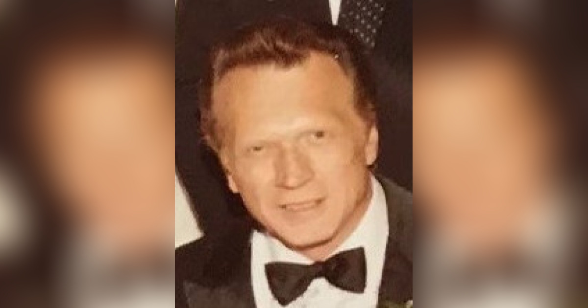 Obituary for Raymond J. Hintze Flinch & Bruns Funeral Home, Inc.