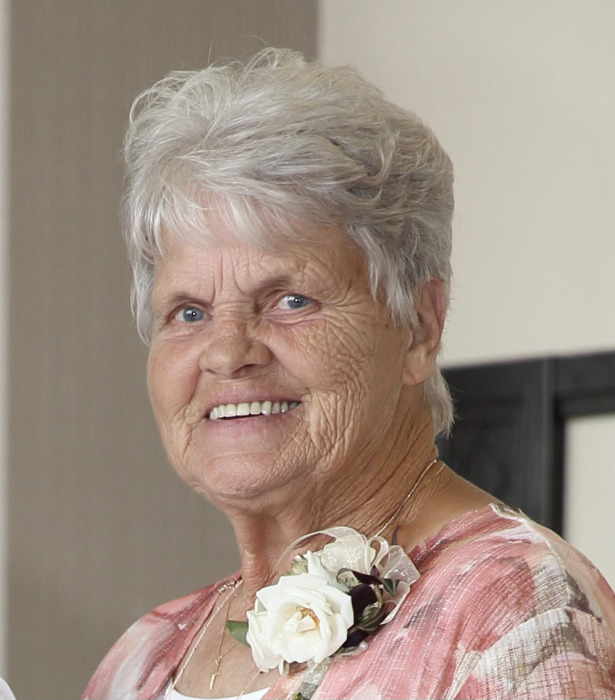 Linda Bradley Obituary October 20, 2022 Markland Funeral Home