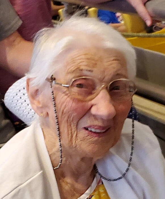 Genelle Graham Obituary March 21, 2021 McClure Funeral Service