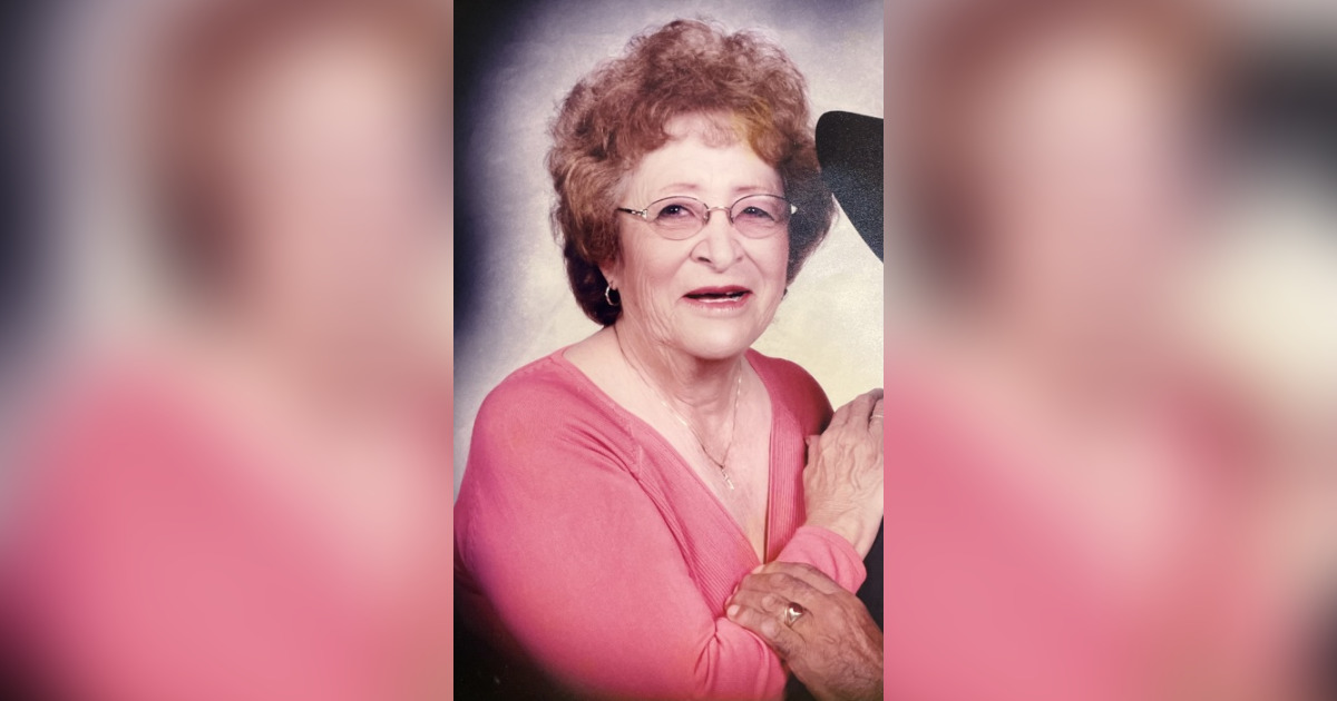 Manuela "Nellie" Gomez