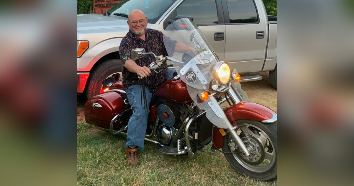 David Lomenick Obituary October 26, 2022 Laurel Funeral Home