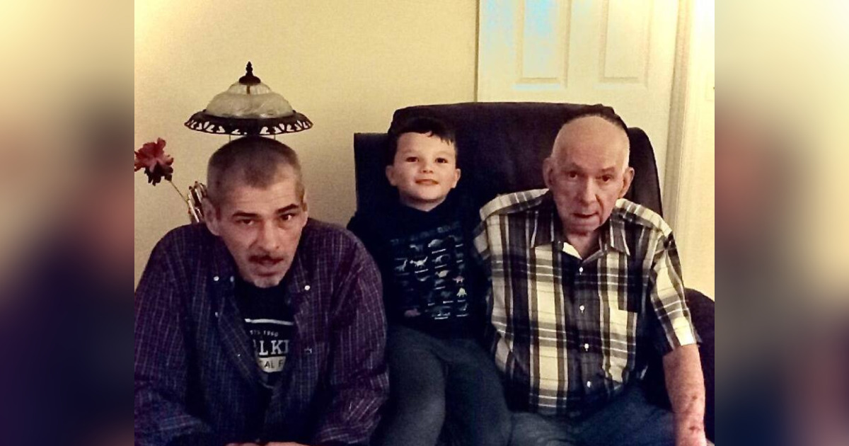 Larry Chapman Obituary January 2, 2024 Crum Funeral Home Inez, KY