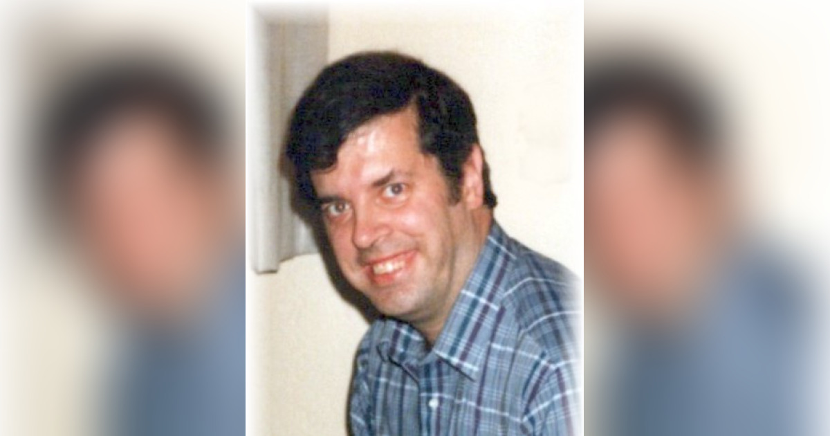 Michael Plato Obituary April 29, 2022 Hempel Funeral Home Amherst, OH