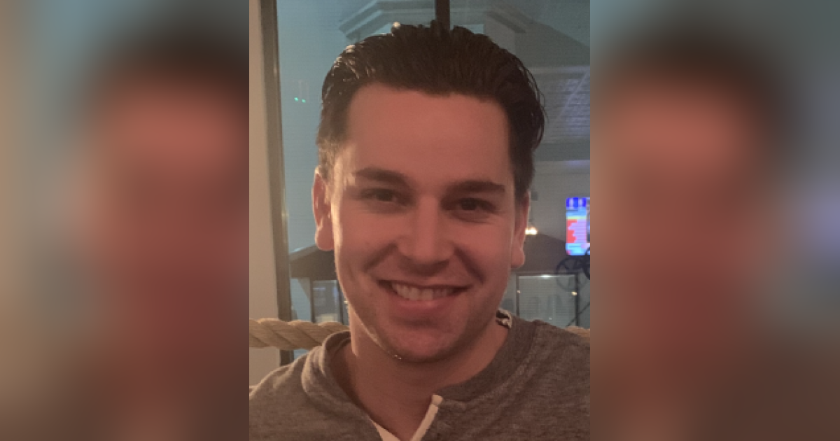 Obituary for Gregory T. Smith Donohue Funeral Home