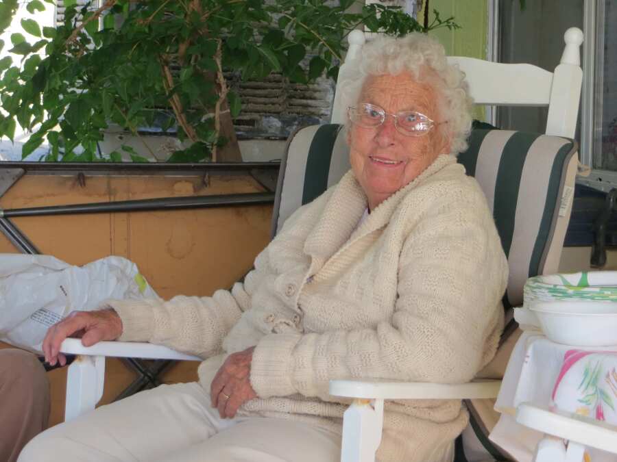 Laurnell Betz Obituary July 23, 2023 Holt Family Funeral Home