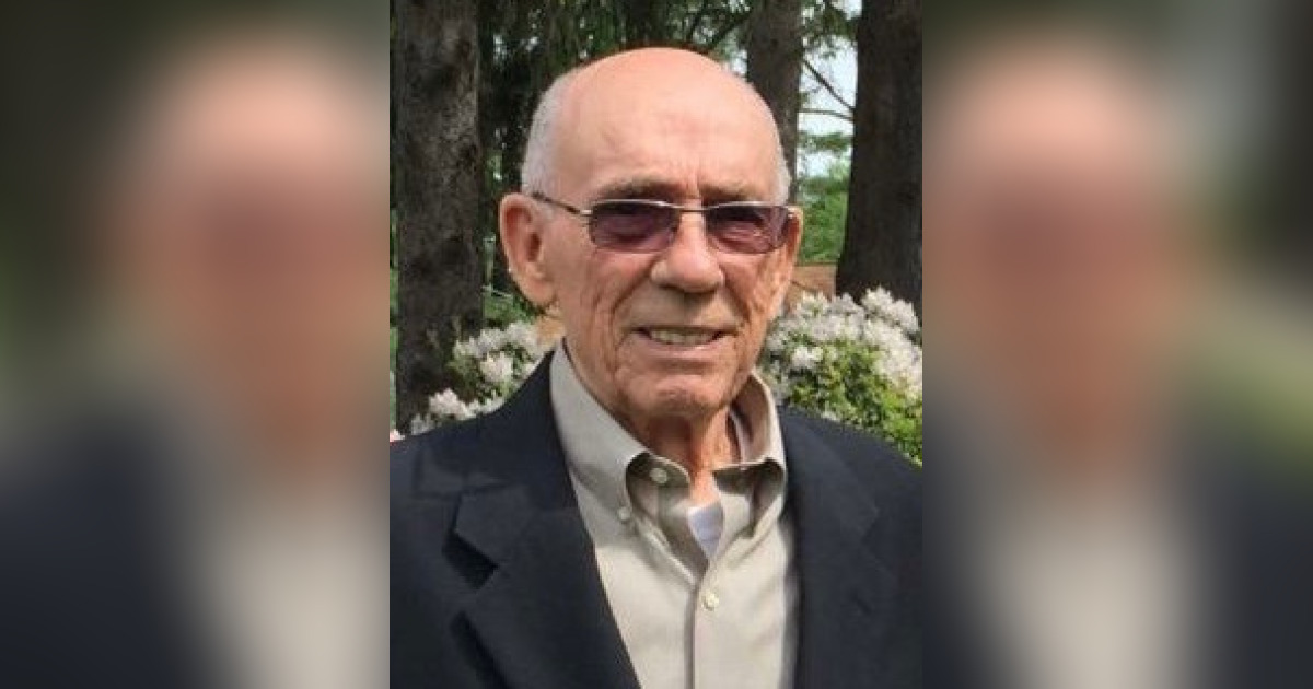 Obituary for William E. Rusden, Jr. Cantelmi Long Funeral Homes