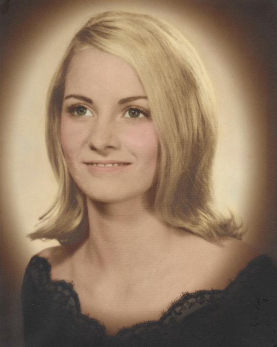 Carolyn Holzer Obituary July 12, 2024 Whitwell Memorial Funeral