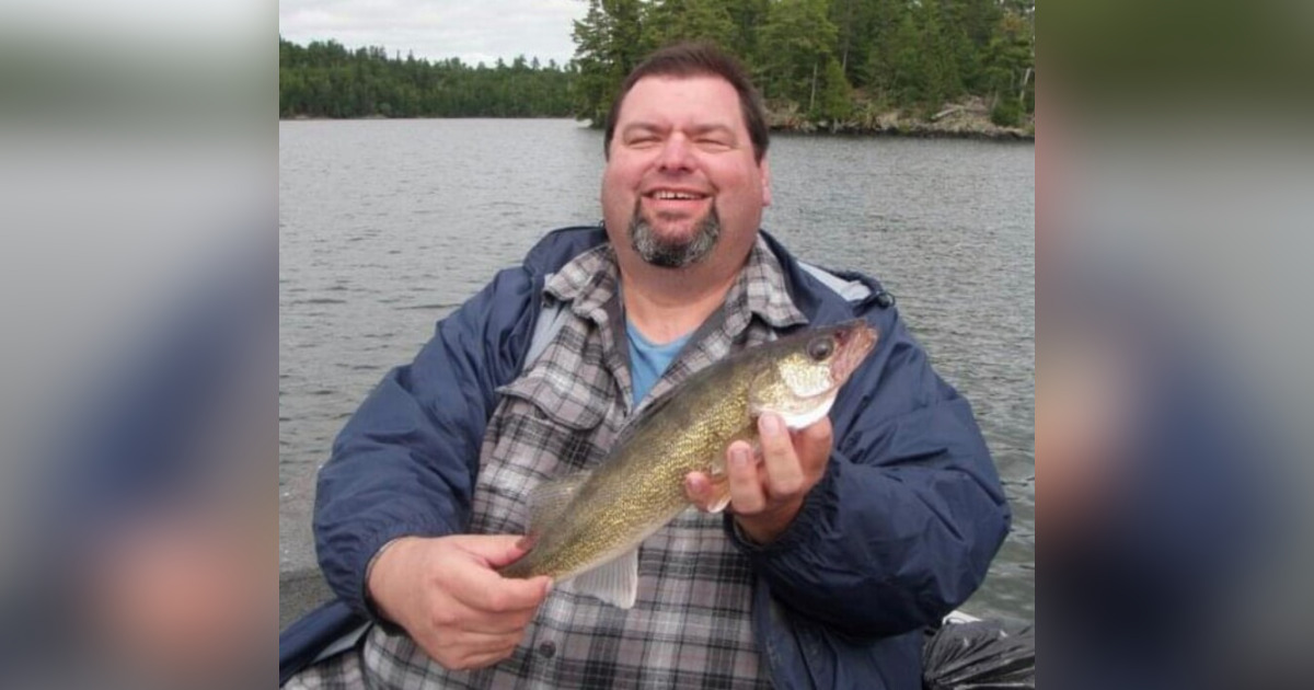 Obituary for Michael Allen Van Houtan Dare's Funeral & Cremation Services