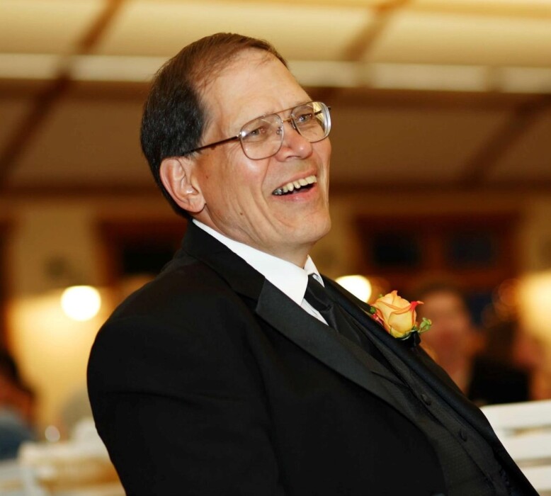 Obituary for Dennis Vernon Mattson Dare's Funeral & Cremation Services