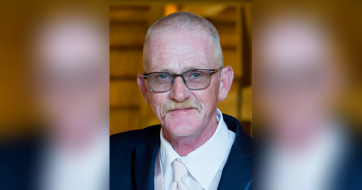 Obituary For Terry Lee Hunt Sunset Funeral Homes Memorial Park