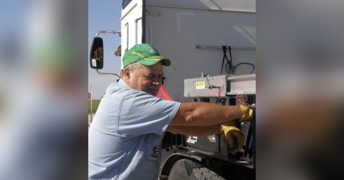 William Renshaw Obituary July 30, 2023 Jones Mortuary Colchester, IL