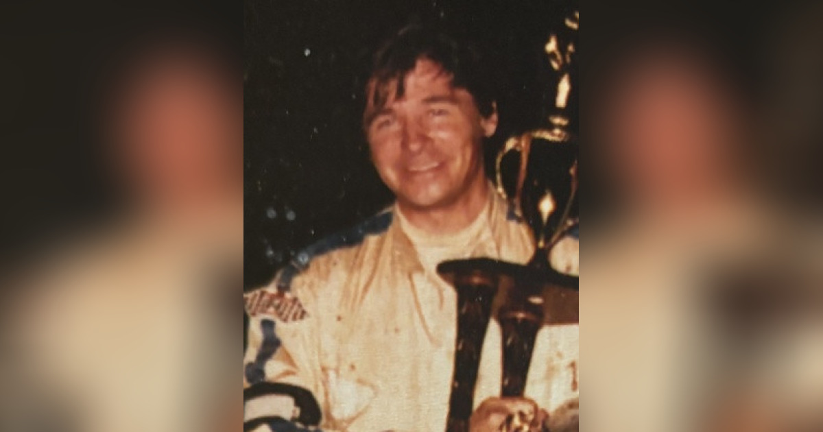 Roger SCHMITZ Obituary November 16, 2023 Thelen Funeral Service and Synergy Crematory