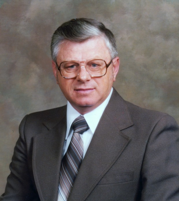Obituary for Willard W. Milligan Humphrey Funeral Service