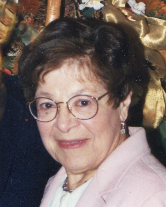 Nettie Koury Obituary Jun 24, 2022 Utica, NY