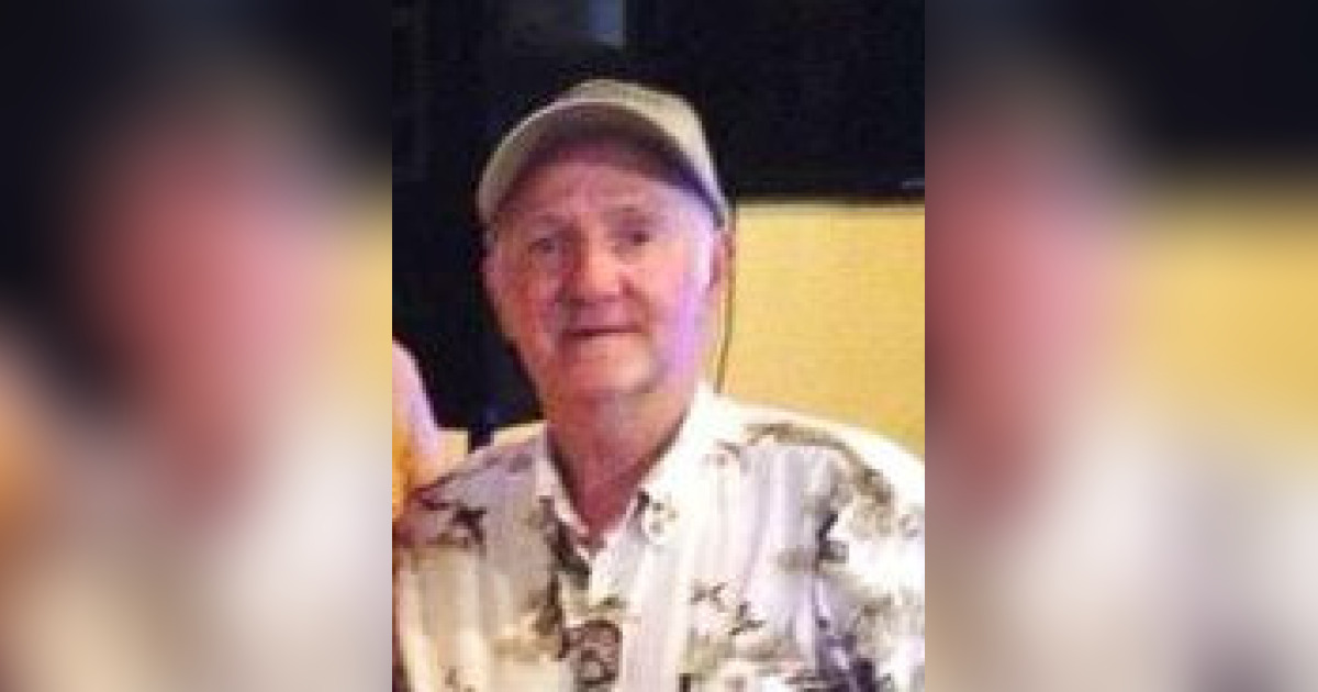 Obituary for Robert Edward "Buck" Lee Trinity Funeral Services