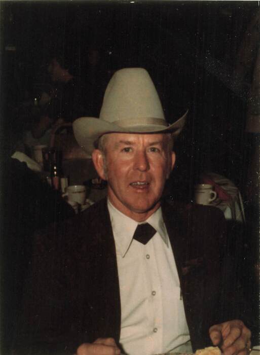 Elmer Mathews Obituary September 10, 2021 Turner Funeral home Hinton, OK