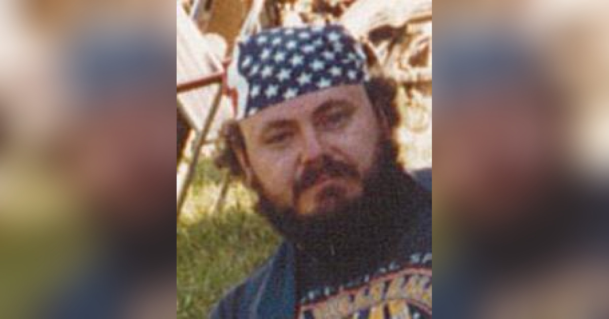 Obituary for Michael Todd Marts Holmes Memorial Chapel