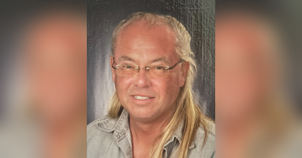 Obituary for Timothy F Reinhard Mull Funeral Home and Cremation Services