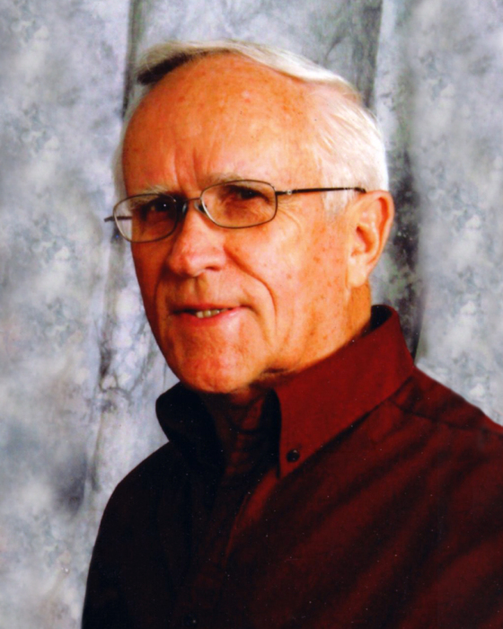 Obituary for Richard "Dick" Timmins Skidmore Wood Funeral Home