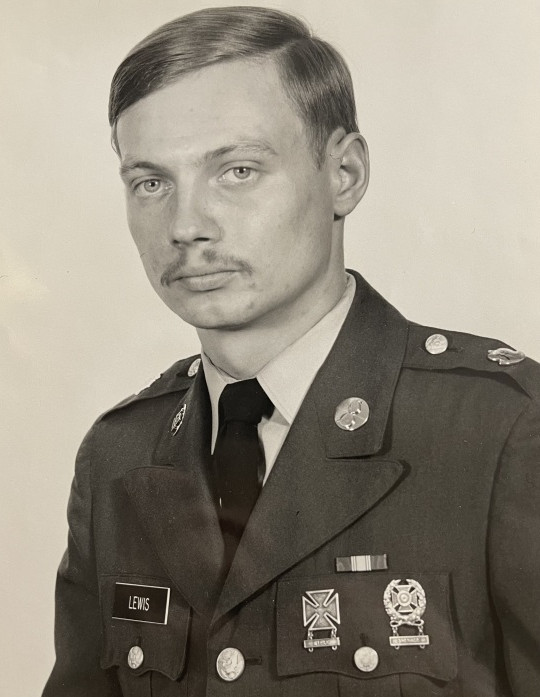 Robert Lewis Obituary May 10, 2022 Willimantic, CT