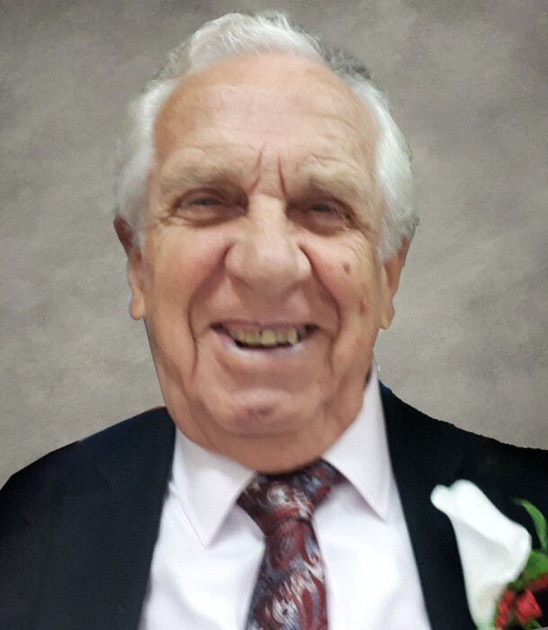 William Howe Obituary September 17, 2022 Brock & Visser Funeral