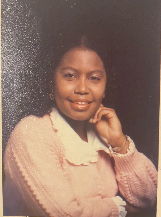 Sonya AskewMartin Obituary May 5, 2023 Whiting's Funeral Home Williamsburg, VA