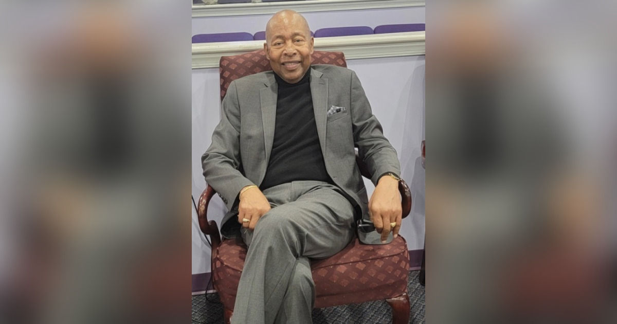 Robert "Rob" Hall Jr.